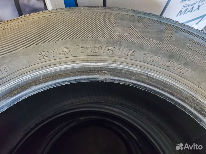 Nexen Classe Premiere 671 215/70 R16 H