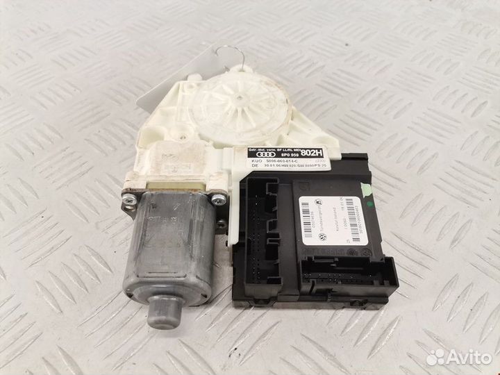 Моторчик стеклоподъемника Audi A3 8P/8PA рест