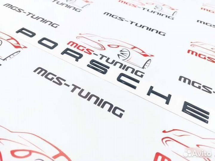 Шильдик Porsche черный порше эмблема надпись