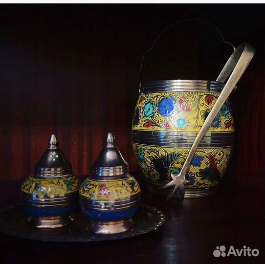 Вазы, ведро для льда,набор специй. Латунь. Индия