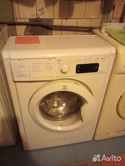 Стиральная машина indesit