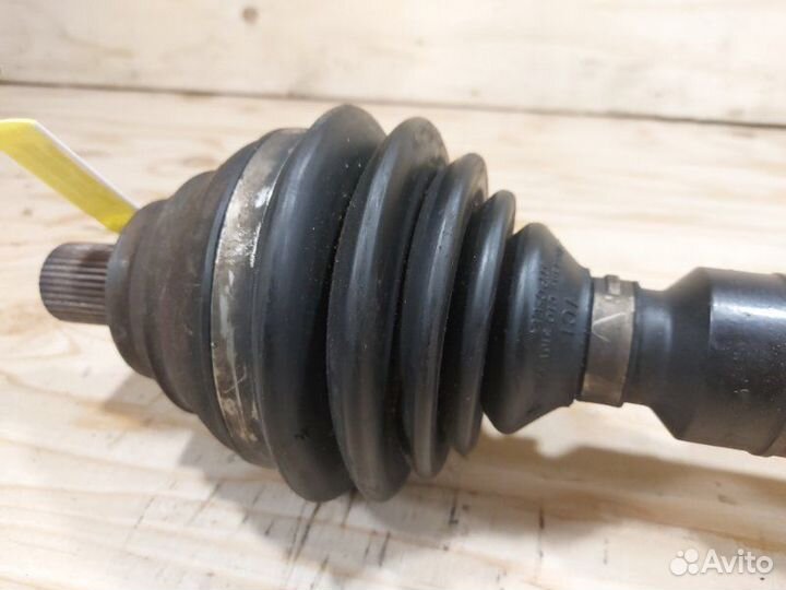 Привод прав. перед. volkswagen touran