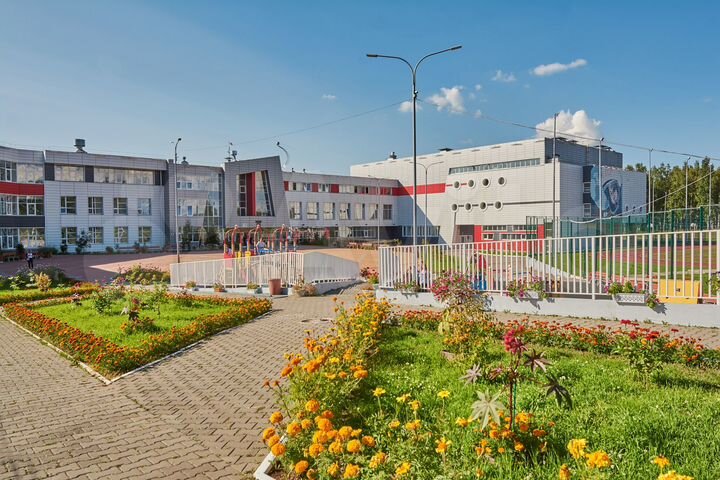 2-к. квартира, 69,1 м², 1/6 эт.