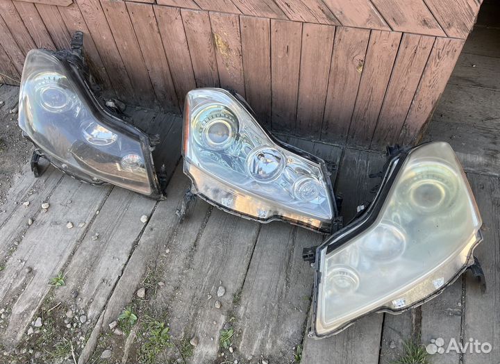 Фара Nissan Fuga Y50