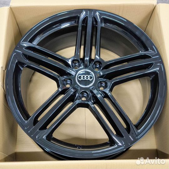 Новые диски R20 S-Line на Audi Q7 4L