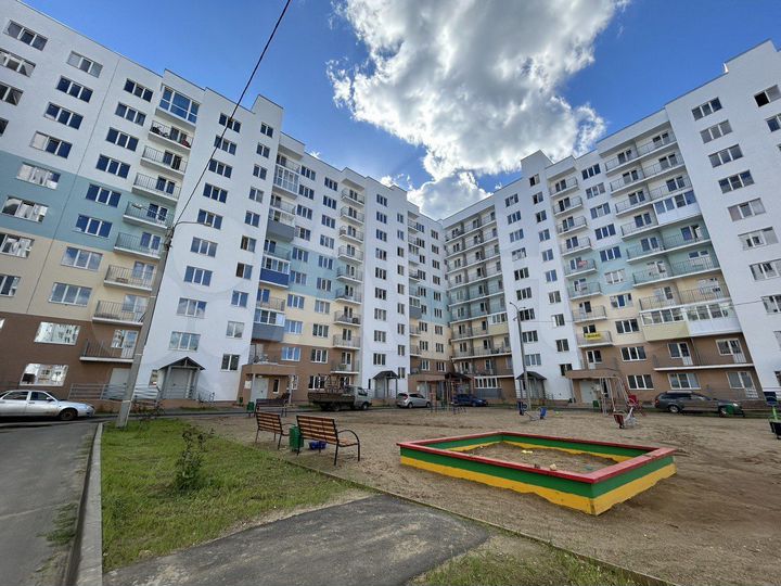 2-к. квартира, 70 м², 7/10 эт.