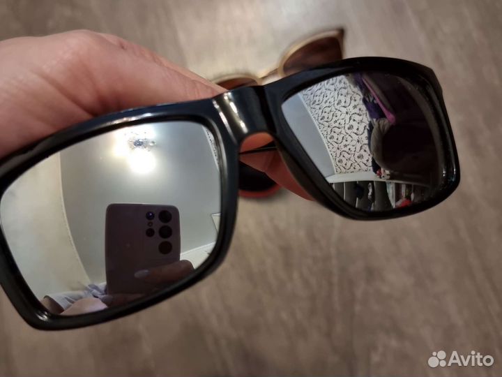 Солнцезащитные очки женские