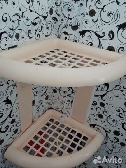 Полка настенная угловая