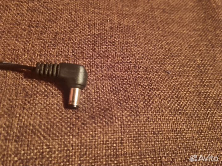 Блок питания роутера D-Link