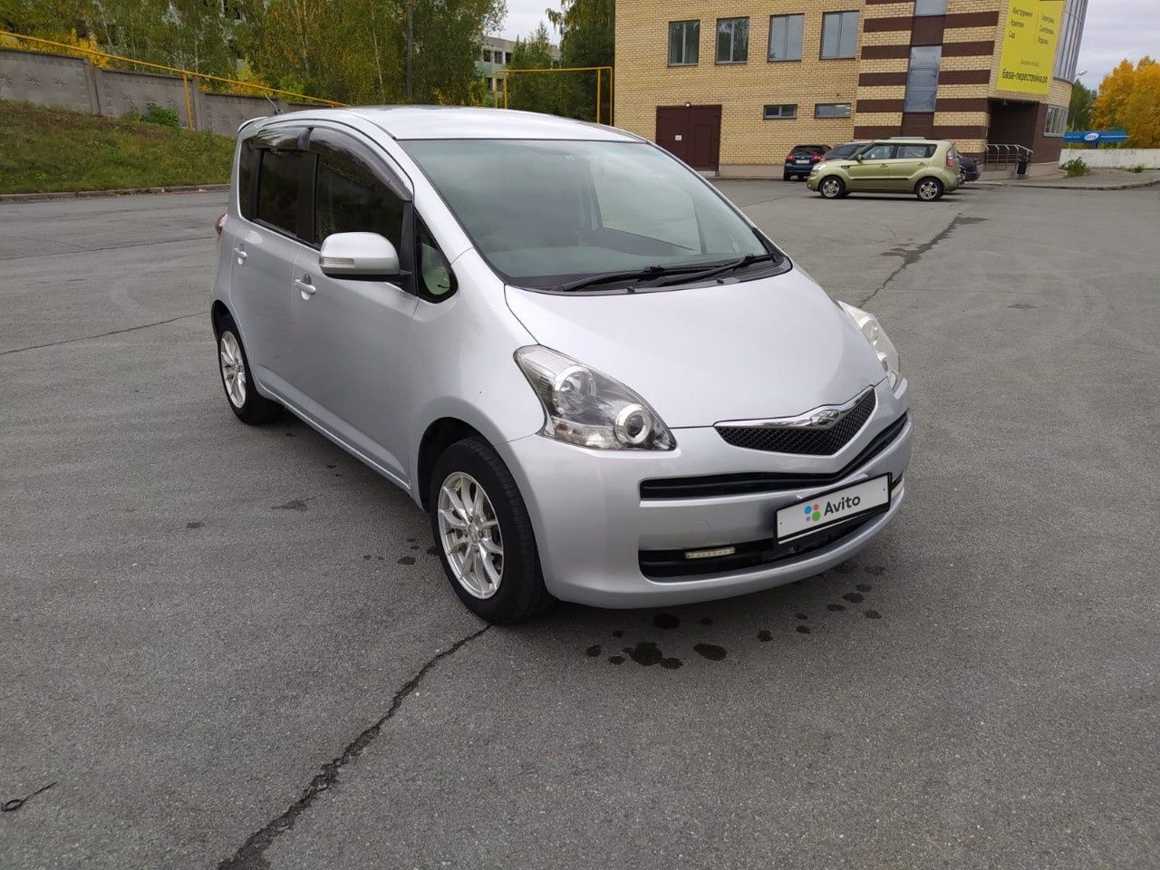 Toyota Ractis: фото из отзыва