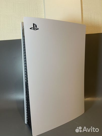 Sony PS5 с дисководом