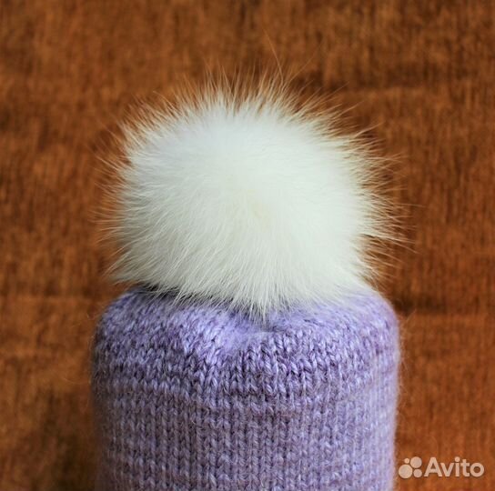 Помпоны из песца белые