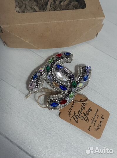 Брошь ручной работы 