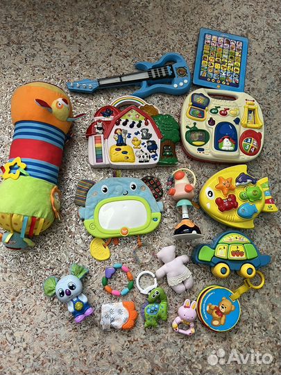 Развивающие игрушки пакетом