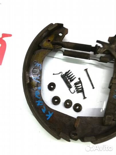 Механизм стояночного тормоза задний Toyota Hiace