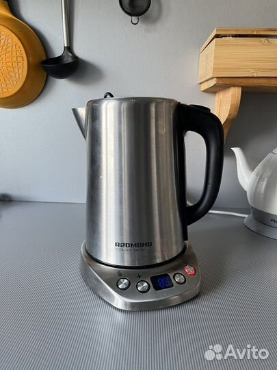 Чайник redmond RK-M1305D