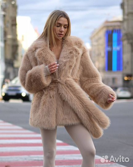 Шубки средней длины экомех