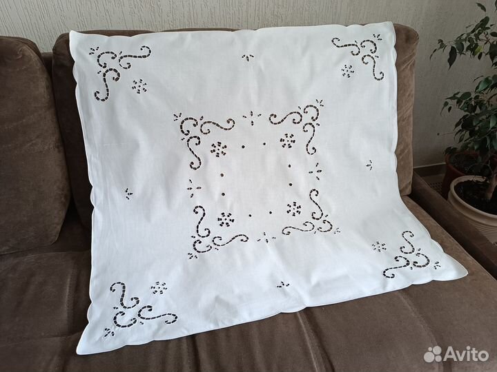 Чайные скатерти Ришелье С вышивкой Винтаж