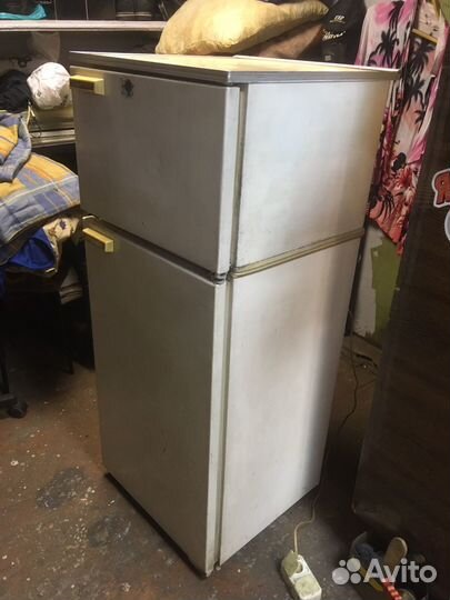 Холодильник бу Саратов