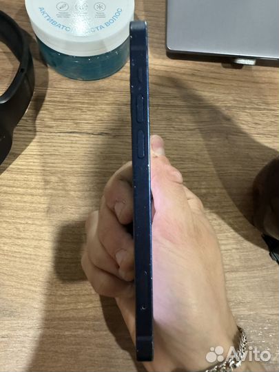 iPhone 12, 64 ГБ