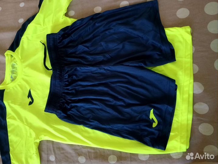 Футбольная форма joma