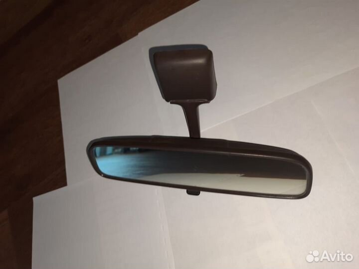 Зеркало автомобильное внутрисалонное