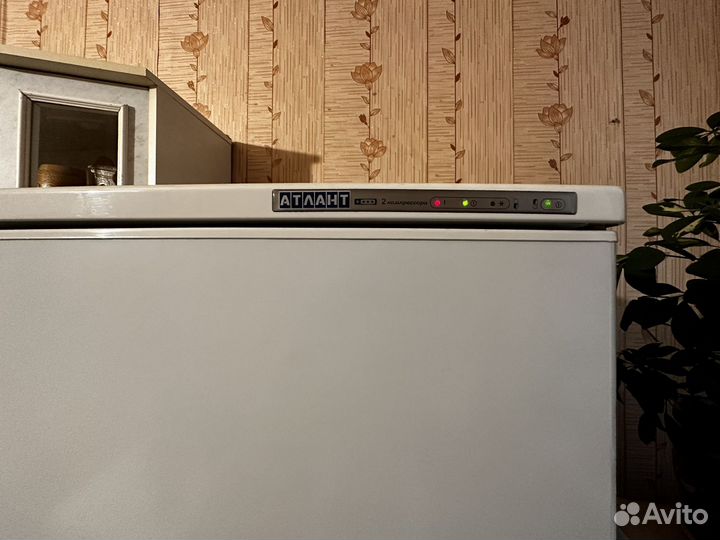 Холодильник Атлант бу