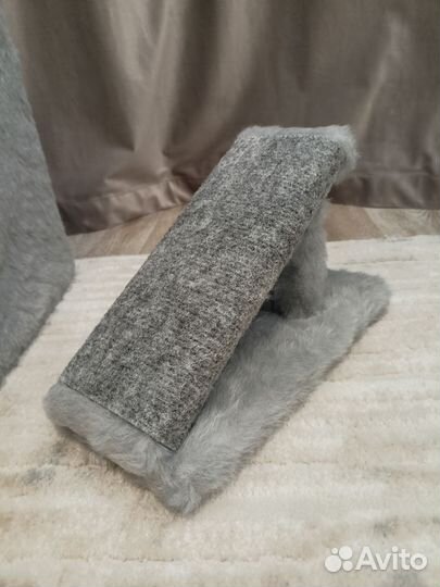 Домик для кошки с когтеточкой