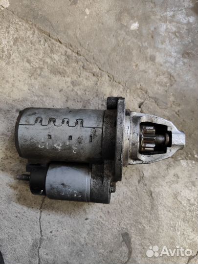 Стартер Chrysler 04801852AB