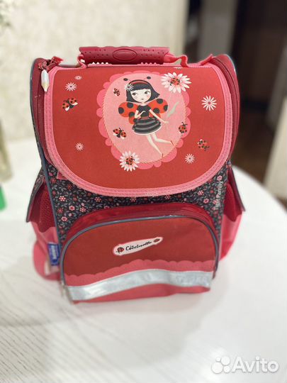 Школьный рюкзак