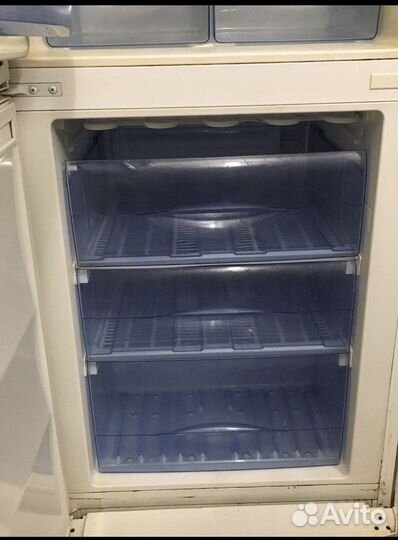 Холодильник Ardo на запчасти или под ремонт