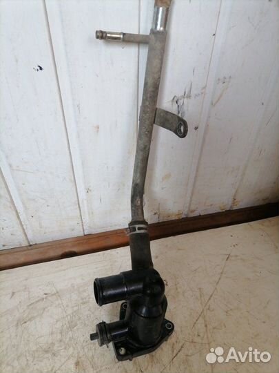 Термостат в сборе Toyota Corolla седан 1NR-FE 2010