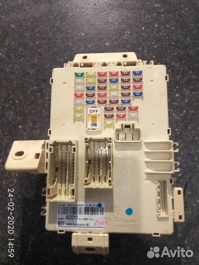 Салонный блок предохранителей Киа Сид 2014 год