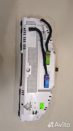 Щиток приборов Volkswagen Touareg, 2008