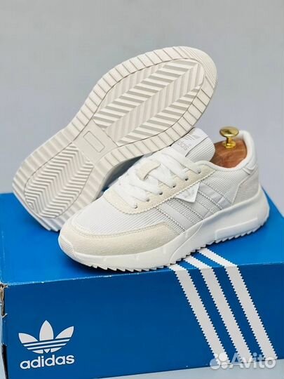 Кроссовки Adidas Retropy