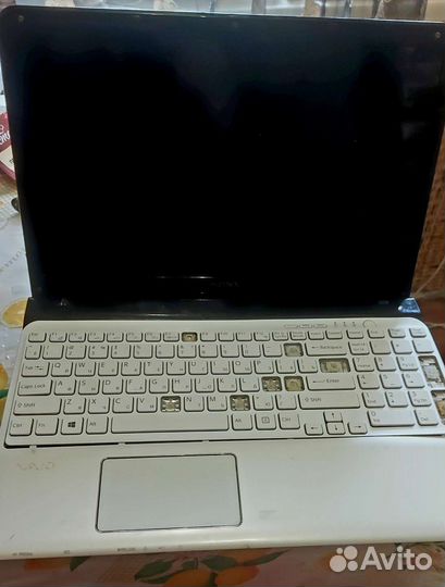 Ноутбук Sony sve151j13v на запчасти