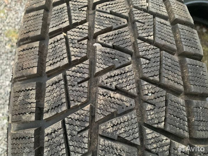 Bridgestone Blizzak DM-V3 265/70 R17 115R