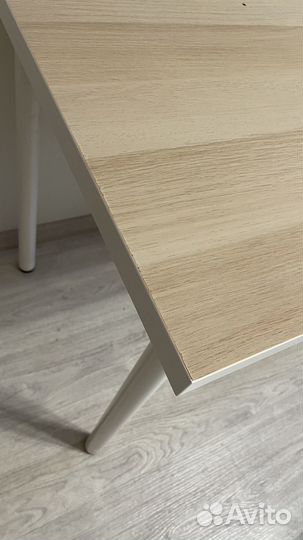 Письменный стол IKEA