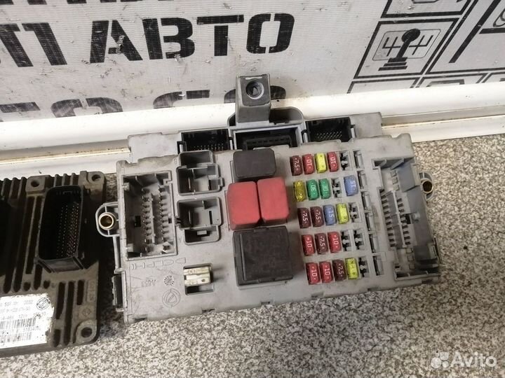 Блок предохранителей для Fiat Doblo