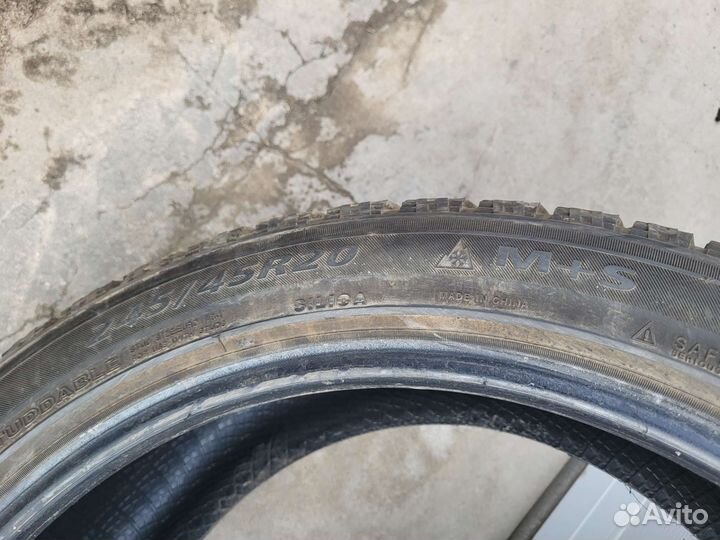 Zeta Antarctica Sport 245/45 R20 и 275/40 R20 102Q