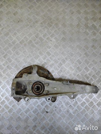 Кулак поворотный левый Infiniti Fx 35 (2008-2011)