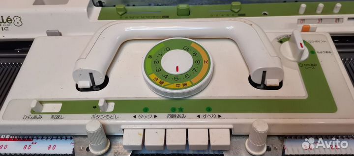 Вязальная машина Brother kh 881
