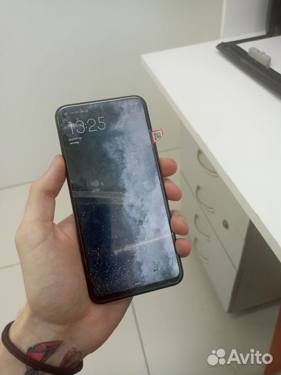 Телефон Honor 20 Pro 256gb