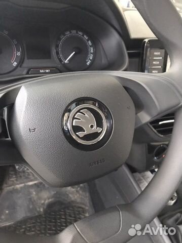Крышка в руль airbag Skoda Rapid c 2020 г. в