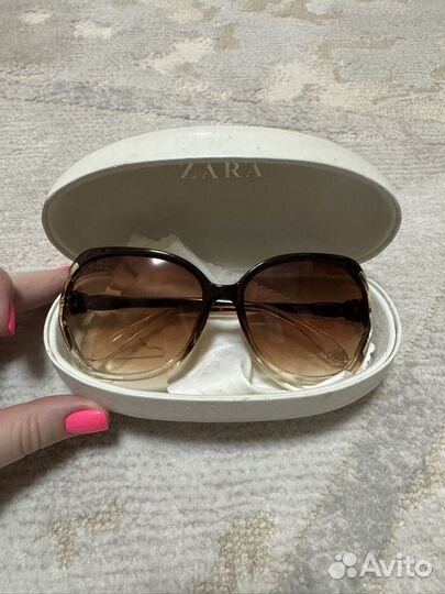 Солнцезащитные очки