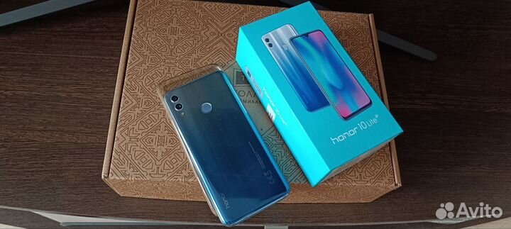 HONOR 10 Lite, 3/128 ГБ