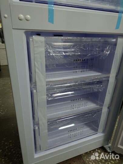 Холодильник новый