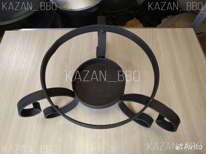 Кованая подставка для саджа и казана