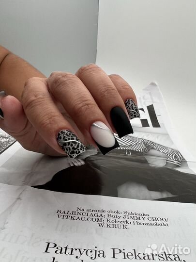 Маникюр педикюр