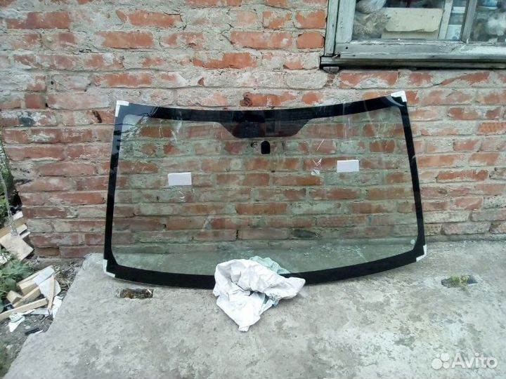 Сузуки гранд витара с 2005 года лобовое стекло